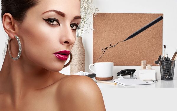 Sở hữu đường kẻ mắt hoàn hảo với bút dạ kẻ mắt