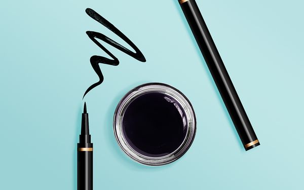 Bút kẻ mắt bị khô: Nguyên nhân và cách khắc phục