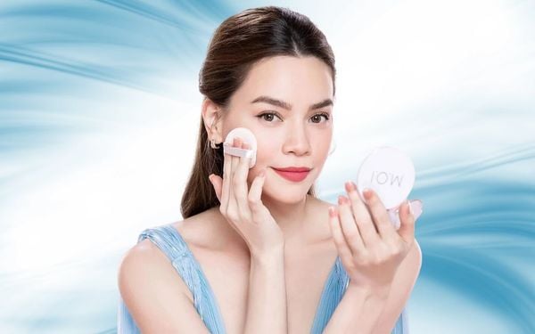 Cách đánh phấn phủ đơn giản giúp khuôn mặt trắng sáng rạng ngời