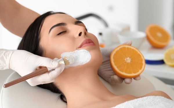 Đắp mặt nạ vitamin: Bước quan trọng trong chăm sóc da hàng ngày