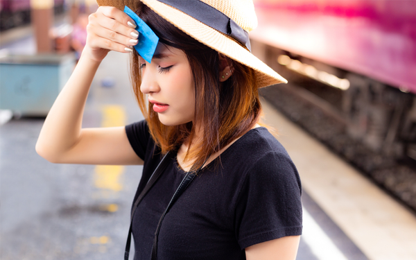 Chia sẻ bí quyết: 7 cách kiềm dầu cho da mặt đơn giản, hiệu quả cao