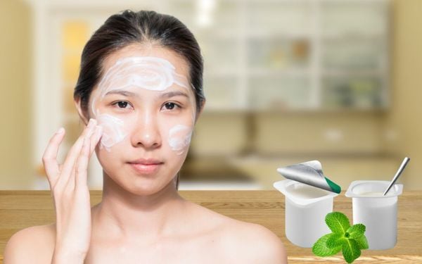 Cách tẩy trang bằng sữa chua có thật sự giúp làm sạch da?