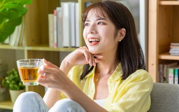 Cách trị viêm lỗ chân lông và phòng tránh mụn quay trở lại