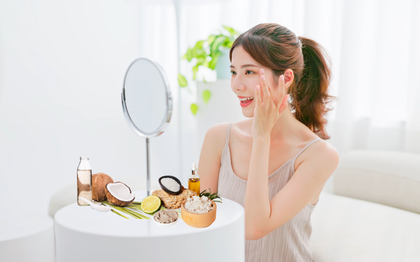 Cấp ẩm cho da dầu mụn tự nhiên không khó với những bí quyết của M.O.I Cosmetics