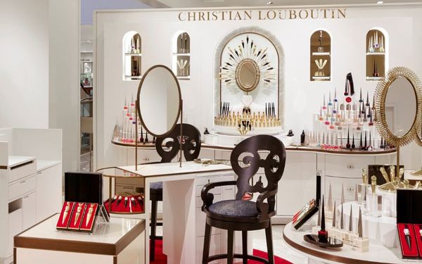 Christian Louboutin - Thương hiệu của dòng mỹ phẩm làm đẹp cao cấp