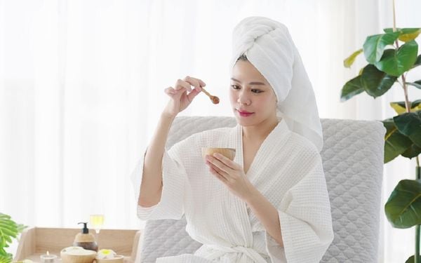[Giải đáp nhanh] Đắp mặt nạ mật ong qua đêm được không?