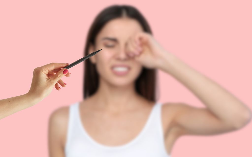 Cấp cứu đôi mắt bị dị ứng bút kẻ mắt như thế nào cho đúng?