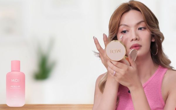 Dùng nước tẩy trang khi makeup bằng cushion: Bí quyết cho lớp nền mịn mướt