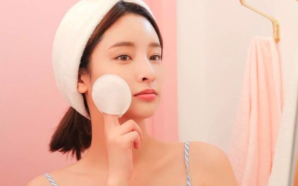 Da mụn có nên dùng mặt nạ giấy không