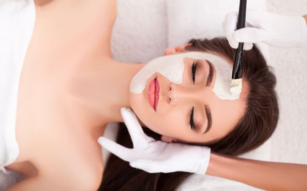 Chăm sóc da tự nhiên chống lão hóa: Đối mặt với thời gian mà không cần dao kéo