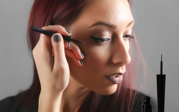 Kẻ mắt nước - Bí quyết cho đôi mắt tự nhiên