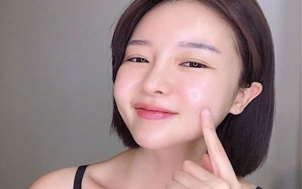 Cách sử dụng toner se khít lỗ chân lông giúp da căng đẹp từng ngày