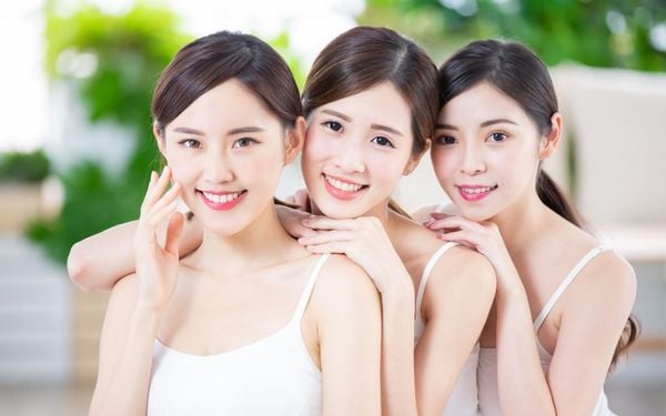 Giữ nét thanh xuân với cách chăm sóc da theo từng độ tuổi