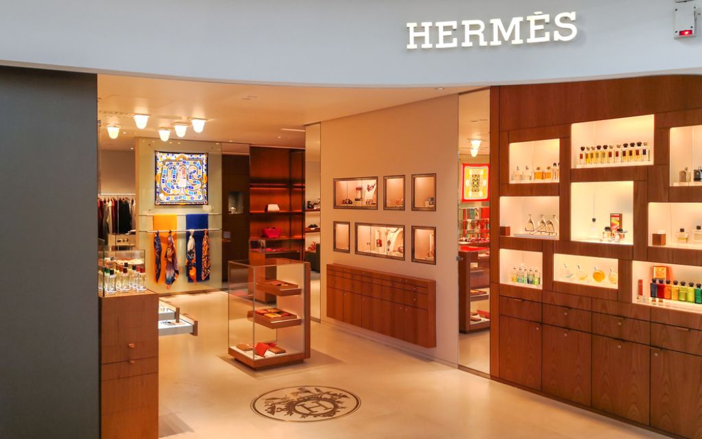 Khám phá thiên đường thời trang xa xỉ Hermès