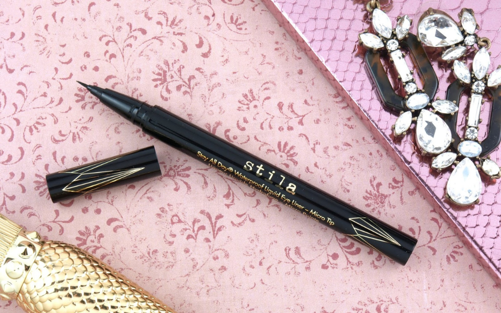 Đánh giá kẻ mắt Stila Stay All Day Waterproof Liquid Eye Liner