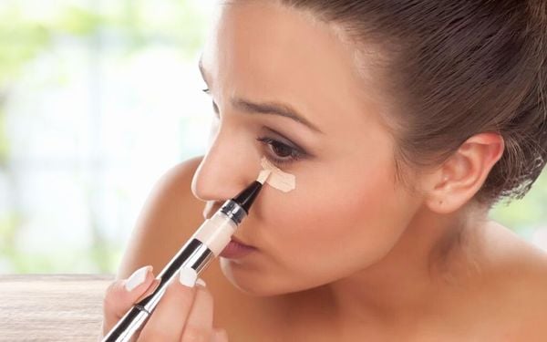 Kem che khuyết điểm - Vị cứu tinh cho những làn da kém sắc