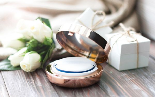 Kem chống nắng dạng cushion: Sự lựa chọn thông minh của phái đẹp