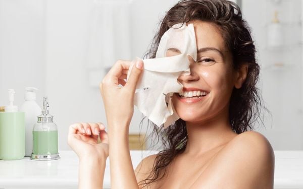 Mặt nạ trị dị ứng mỹ phẩm: Đâu là giải pháp phục hồi làn da tối ưu?