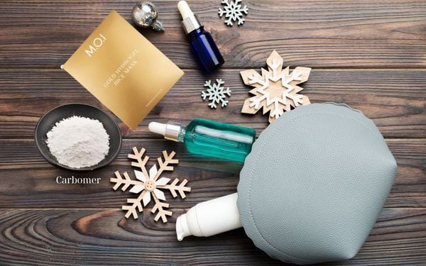 Carbomer là gì? Những tác dụng của carbomer trong mỹ phẩm