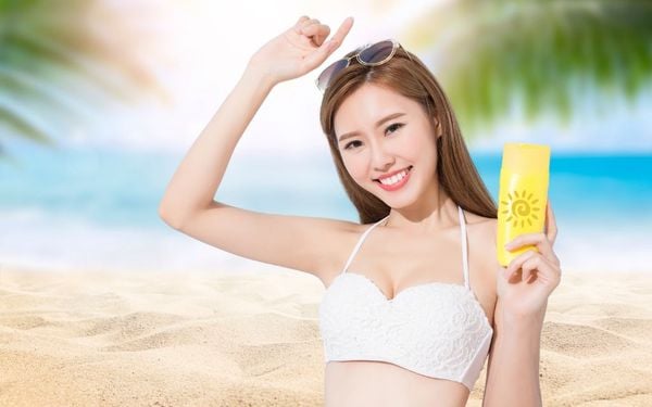 Nên bôi kem chống nắng khi nào là tốt nhất để bảo vệ làn da?