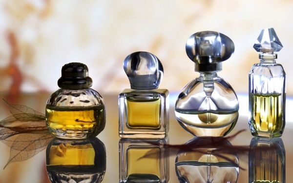 Nước hoa mini - Lựa chọn hoàn hảo cho những chuyến du lịch, dạo chơi