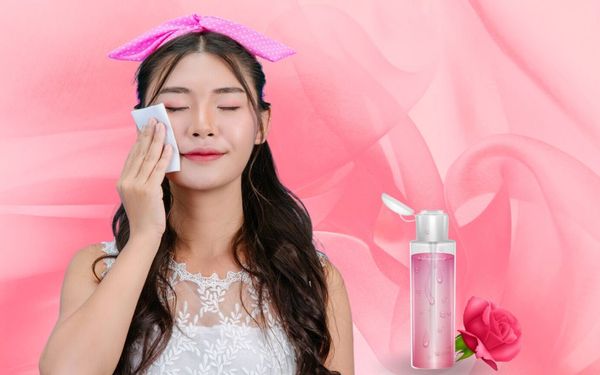 Nước tẩy trang hoa hồng: Lựa chọn hoàn hảo cho làn da tươi sáng