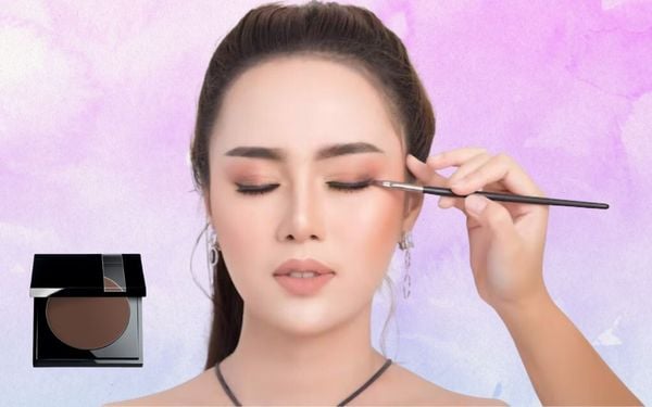 Phấn kẻ mắt: Cách lựa chọn và bí quyết vẽ eyeliner bằng phấn kẻ mắt
