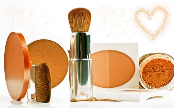 Phấn nền là gì? Cách sử dụng phấn nền cho làn da mịn đẹp