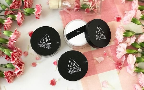 Phấn phủ 3CE tạo nên lớp make up hoàn hảo