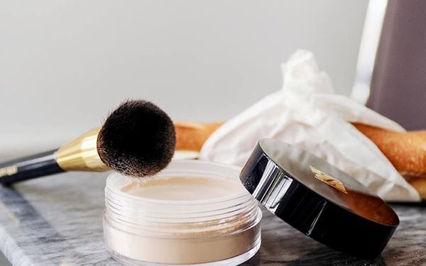 Phấn phủ Estée Lauder: Sản phẩm 