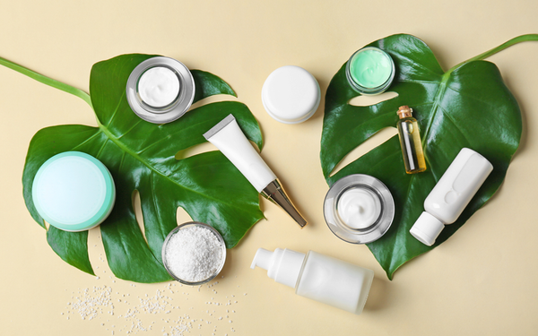 Sản phẩm chứa niacinamide giúp da căng mịn, tràn đầy sức sống