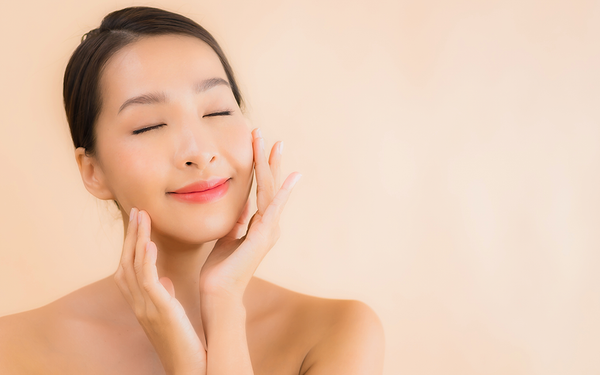 Cách sử dụng các sản phẩm tái tạo da mặt hiệu quả và an toàn