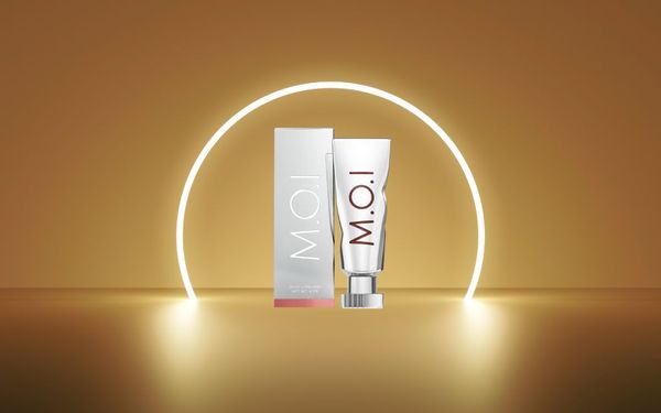 Son dưỡng dạng kem - Bí quyết để có đôi môi mềm mịn suốt ngày dài