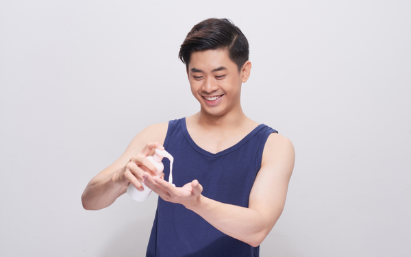 Sữa rửa mặt cho nam: Chọn sao cho đúng?