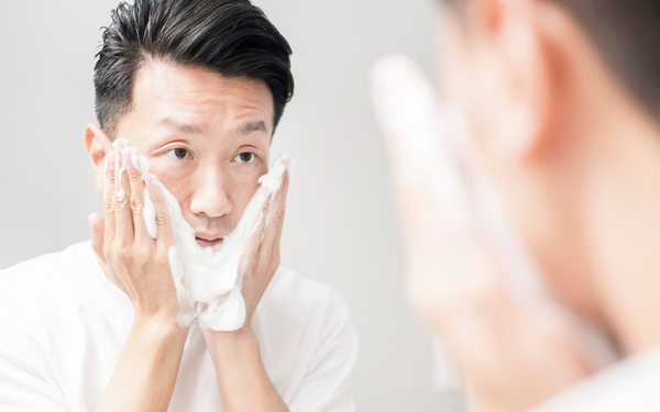 Mẹo chọn sữa rửa mặt trị mụn cho nam chuẩn chỉnh nhất