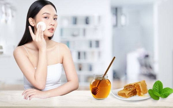 Tẩy trang bằng mật ong có sạch không và bí mật có thể bạn chưa biết!
