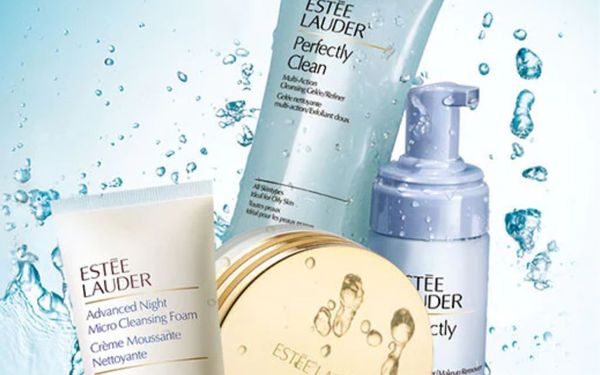 Sữa rửa mặt Estée Lauder giúp bạn trải nghiệm làn da tươi sáng