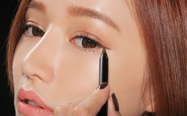 Nên mua chì kẻ mắt loại nào tốt? Lựa chọn đúng để thỏa sức làm đẹp cho đôi mắt