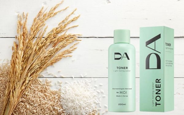 Toner gạo: Công dụng và cách sử dụng giúp da sáng khỏe