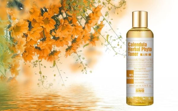 Review toner Hoa Cúc Sno: Công dụng và cách sử dụng hiệu quả