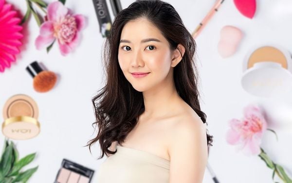 Trang điểm tự nhiên cần những gì? Lưu ý khi trang điểm tự nhiên