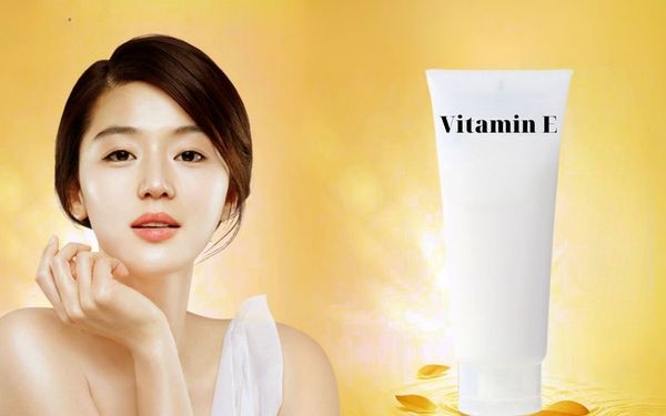 Sữa rửa mặt vitamin E: Sức mạnh của vitamin để tái tạo làn da