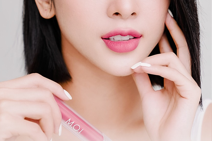 Màu son cho nàng môi mỏng
