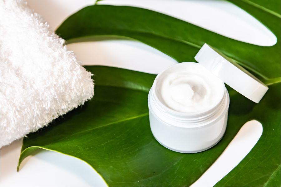 Lưu ý khi dùng các mỹ phẩm chứa hyaluronic acid?