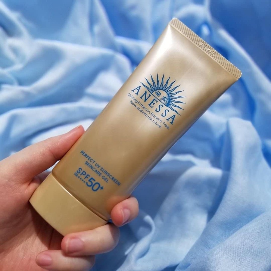 Gel chống nắng Anessa Perfect UV Sunscreen Skincare Gel SPF 50+ PA++++