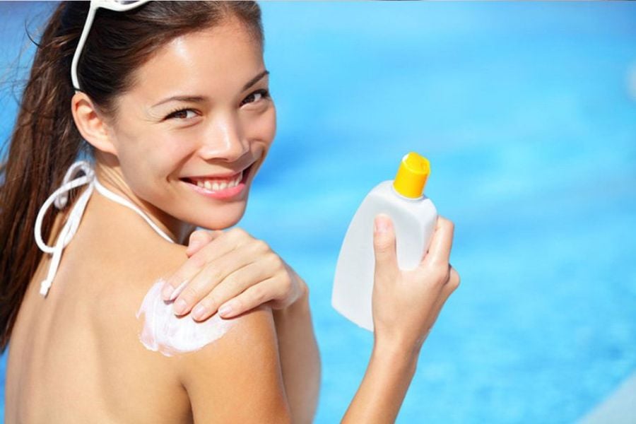 kem chống nắng bảo vệ da trước tác hại của tia cực tím
