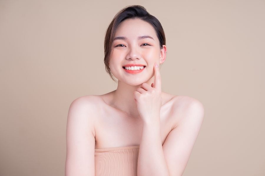 Make up trong veo - bí quyết hóa nàng thơ bạn chưa biết