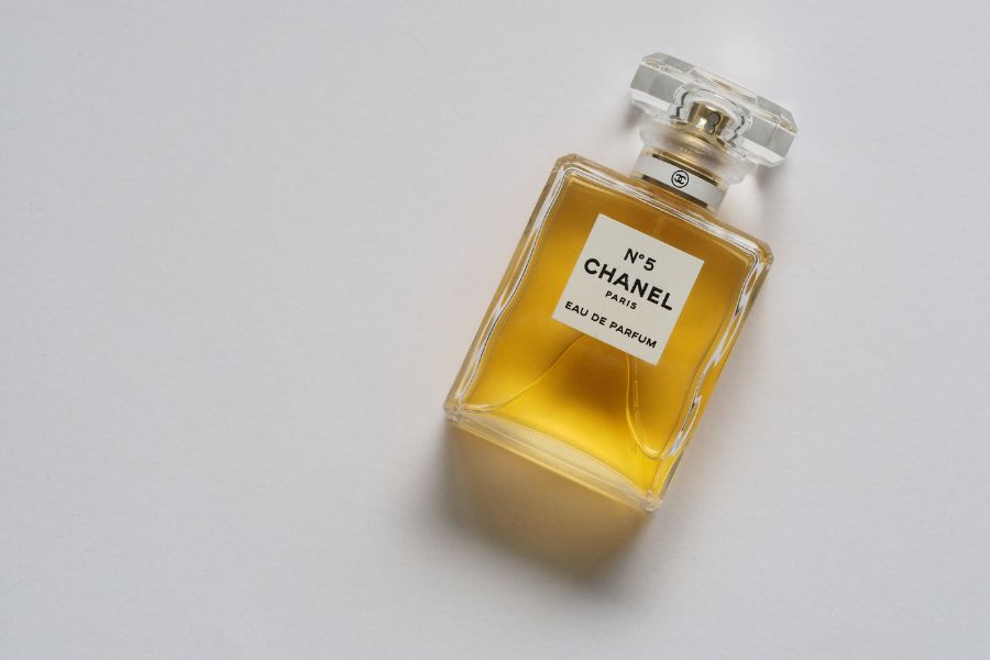 Chanel No5 Perfume là dòng nước hoa được cả thế giới yêu thích