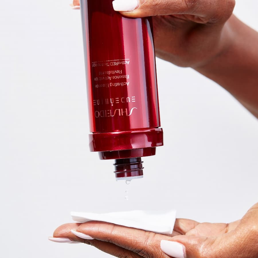 Cách sử dụng nước thần Shiseido