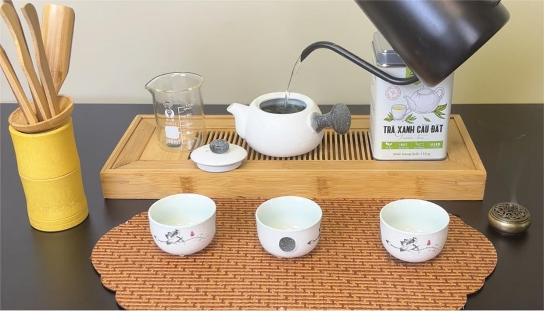 Pha trà xanh đậm vị